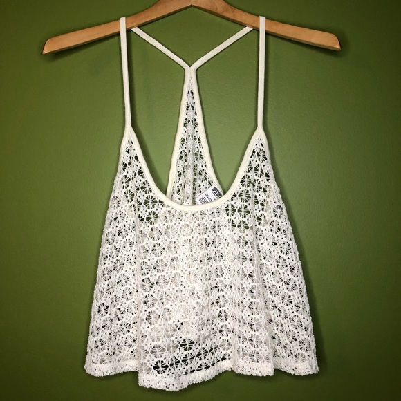 PINK Victoria’s Secret white lace crop top - Picture 1 of 2